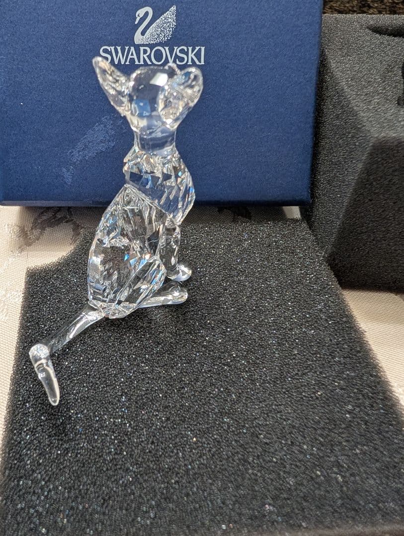 Swarovski クリスタル 猫の置物