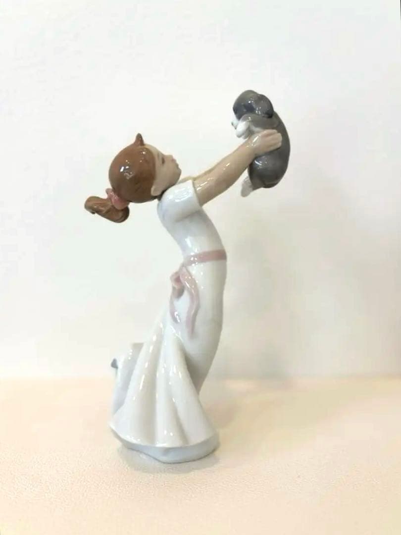 ★極美品、無欠損★ LLADRO 大好きよ!