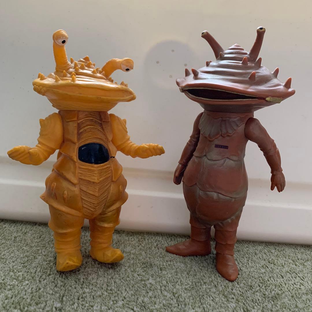 ウルトラマン 怪獣ソフビ カネゴン2体セット - メルカリ