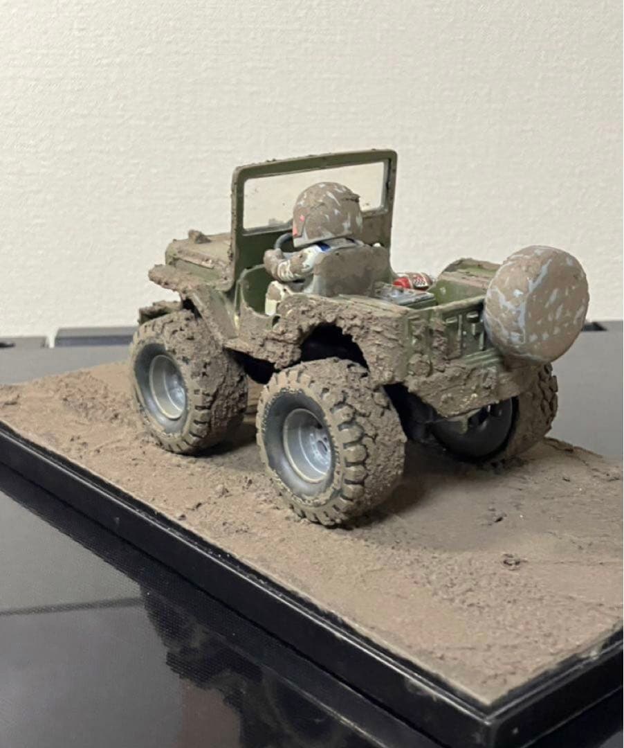 タミヤ ミニ四駆 「ワイルドウイリスJr」 完成品 ジオラマ仕立て 泥道ver