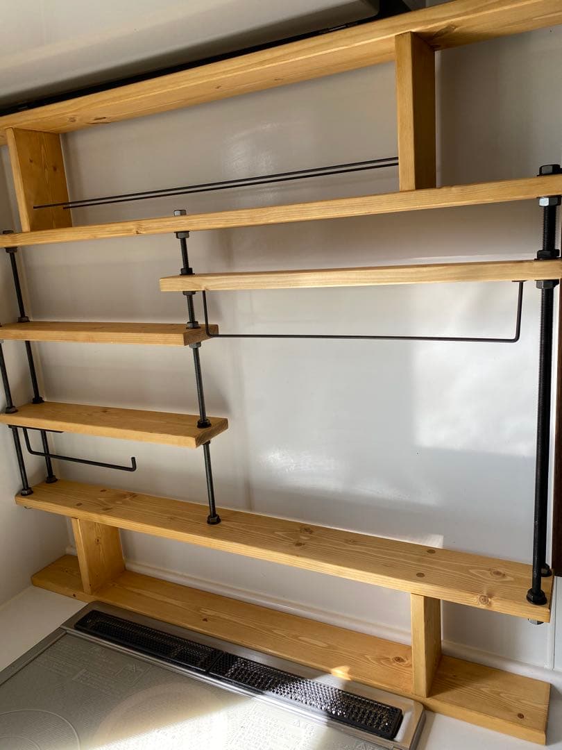 地震でもない突っ張れるキッチンラックCentral☆☆窓枠インテリア☆