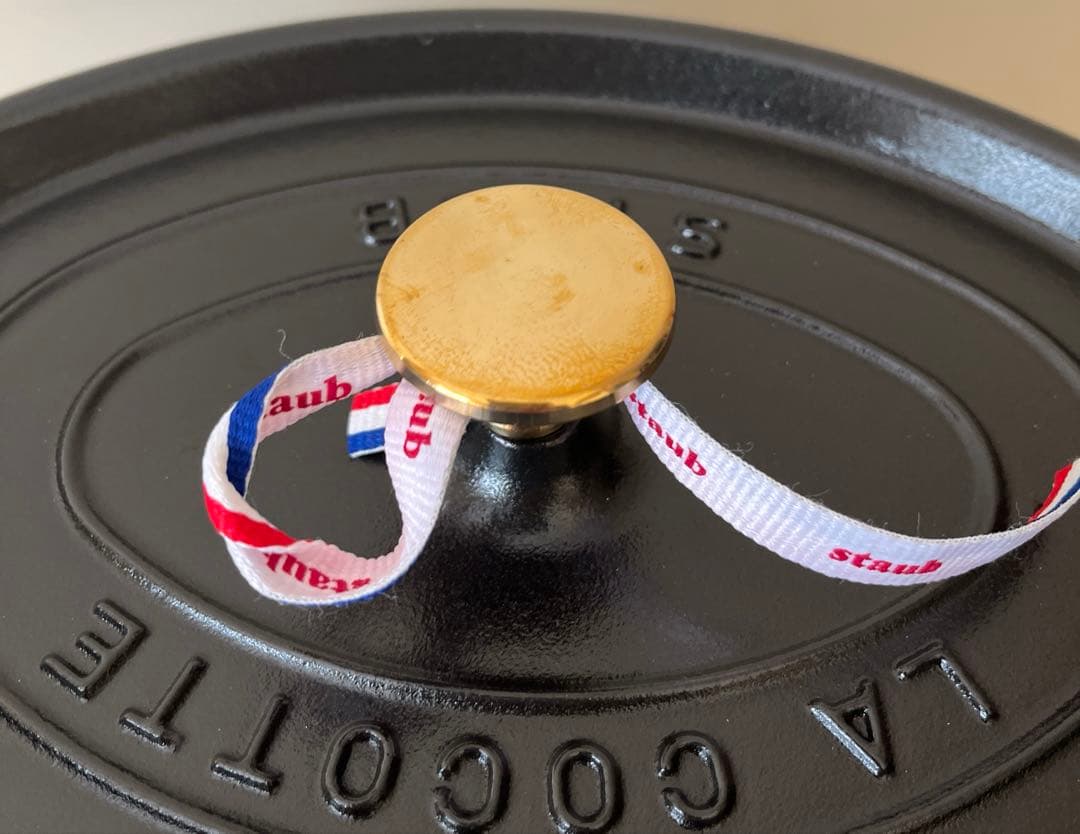 ストウブ　ココットオーバル　27センチ　ブラック　サービングスプーン付き