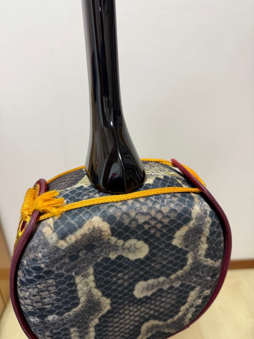 ギ*ー様 沖縄三線　黒檀　与那城知念大工　スンチー塗り