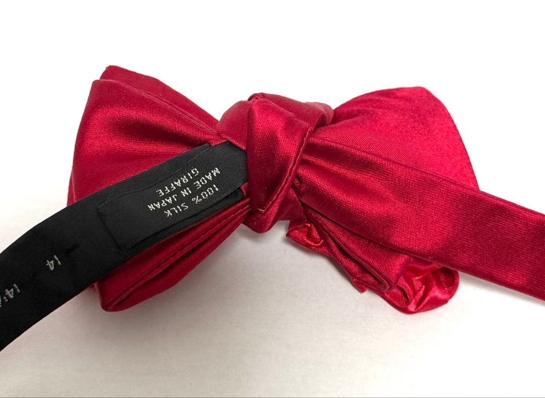 シルク100% 蝶ネクタイ　薔薇　ローズ　バラ　赤　RED