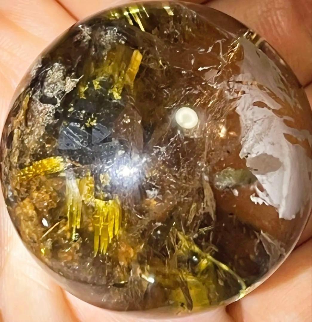 ルチルクォーツ　太陽ルチル　タイチンルチルクォーツ　ガーデン　スフィア　丸玉