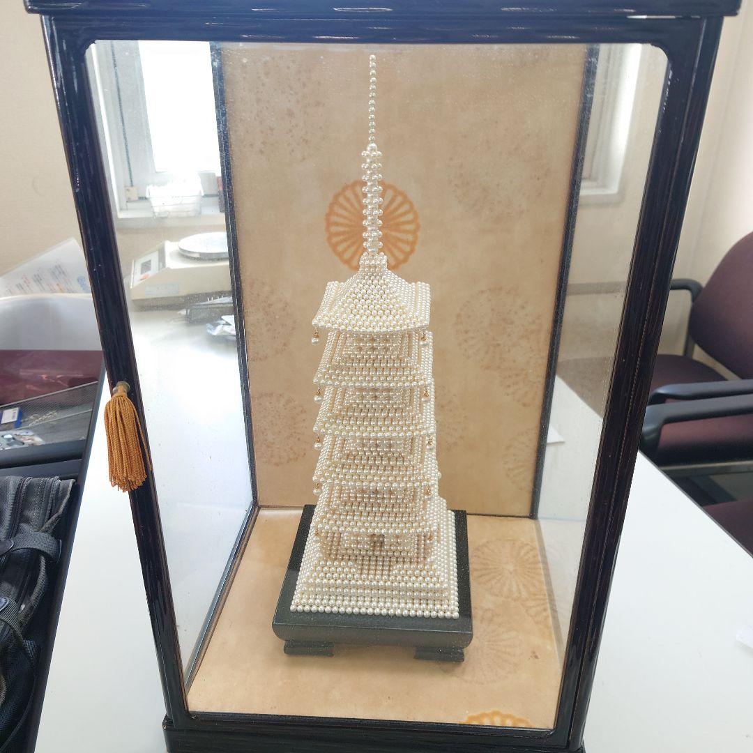 真珠　五重の塔 　 アコヤ　パール 　ケース付　置物 　五重塔 　インテリア