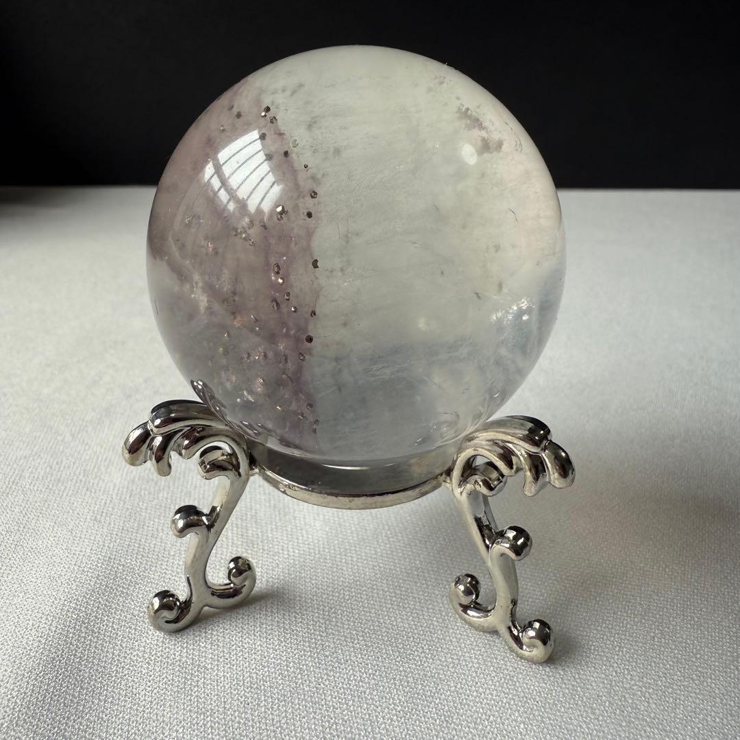 天然石パイライト共生フローライトのスフィア　丸玉　置物NO.020615