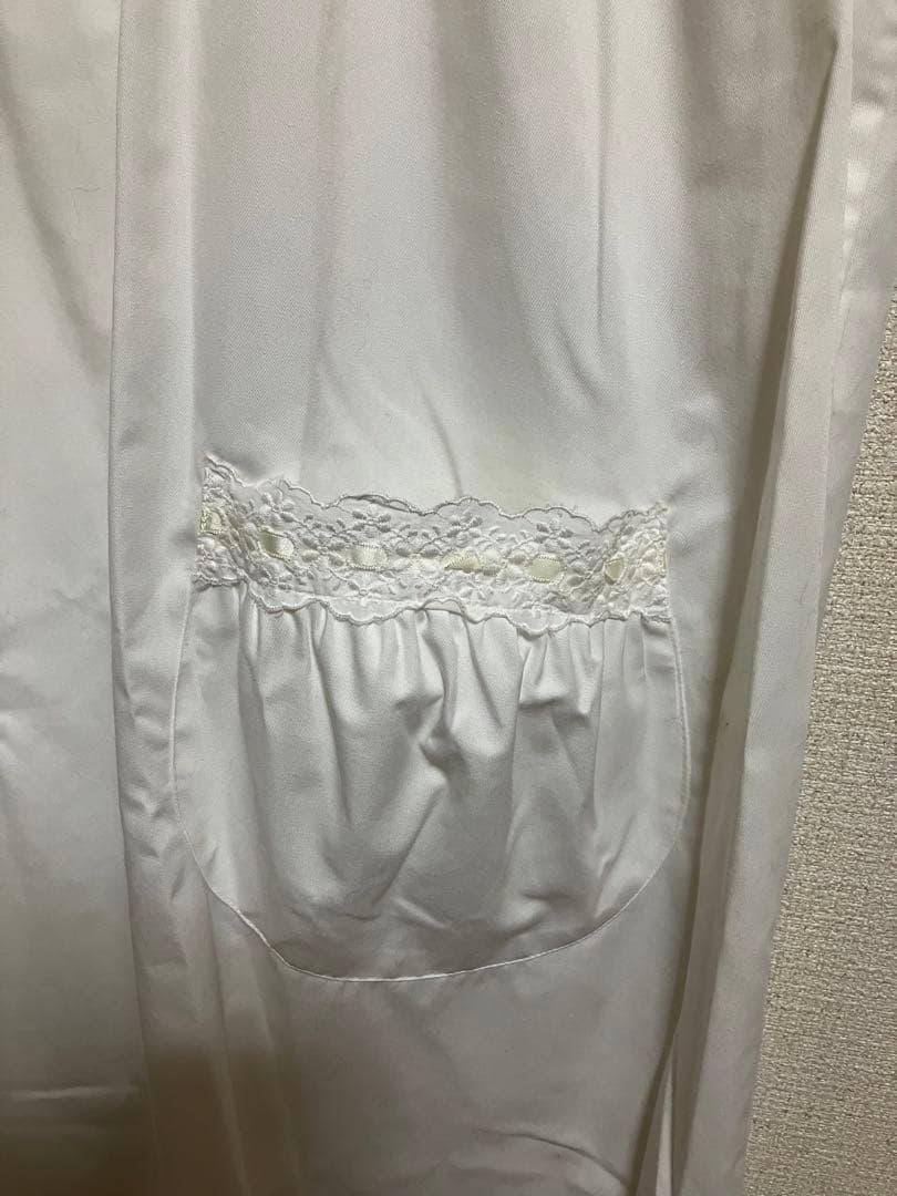 さえら エプロンドレス オフホワイト 日本製 カフェ メイド オーバードレス