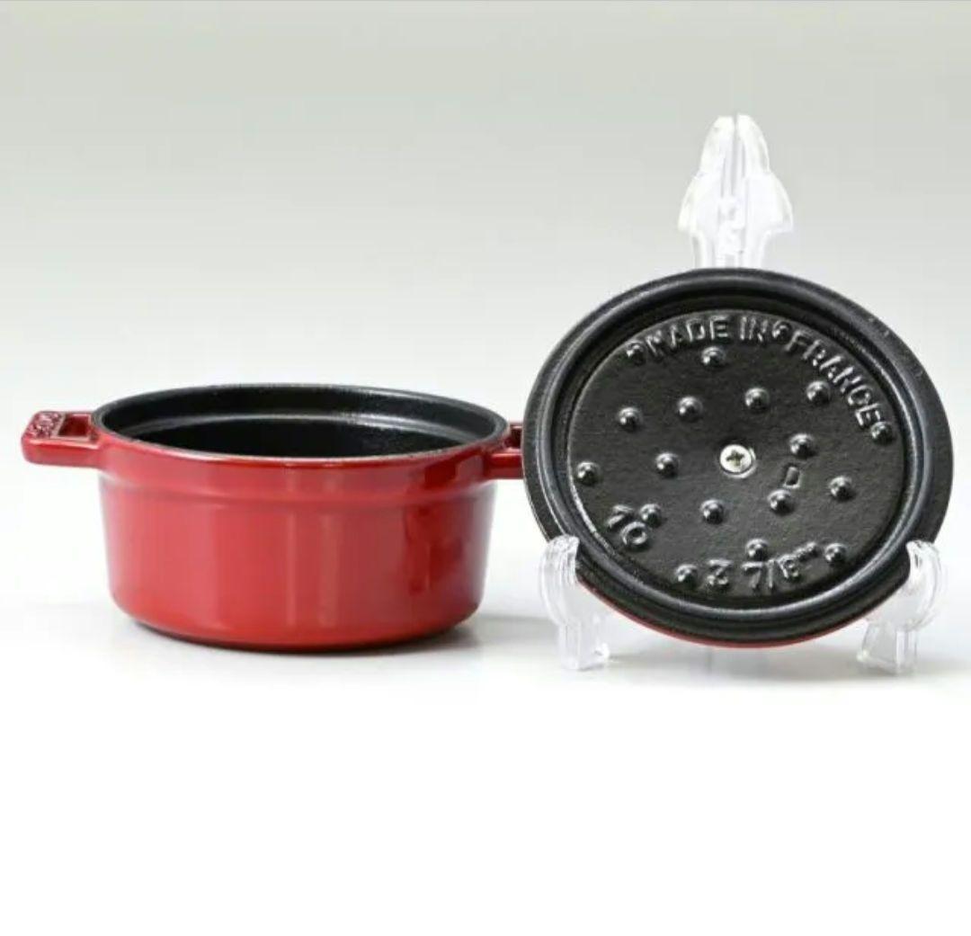 staub ストウブ ミニ ピコ ココット ラウンド チェリー 10cm