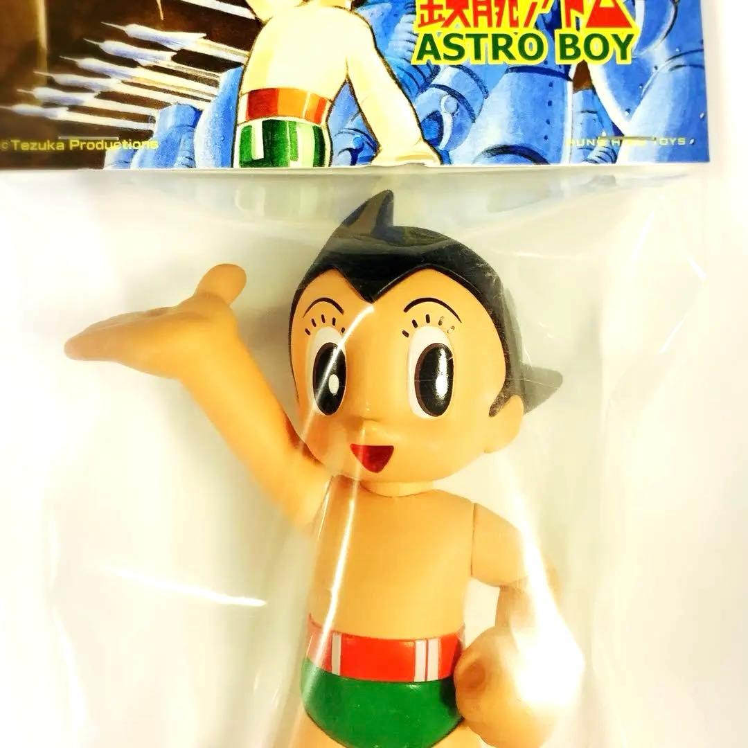 手塚治虫フィギュアシリーズ 鉄腕アトム ウェルカム スペシャル