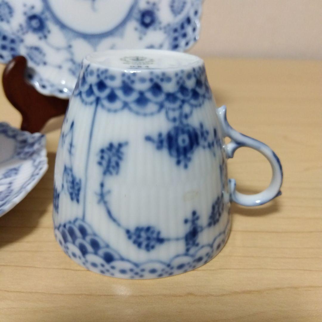 ロイヤルコペンハーゲン ブルーフルーテッド フルレース カップ＆ソーサー　ペア
