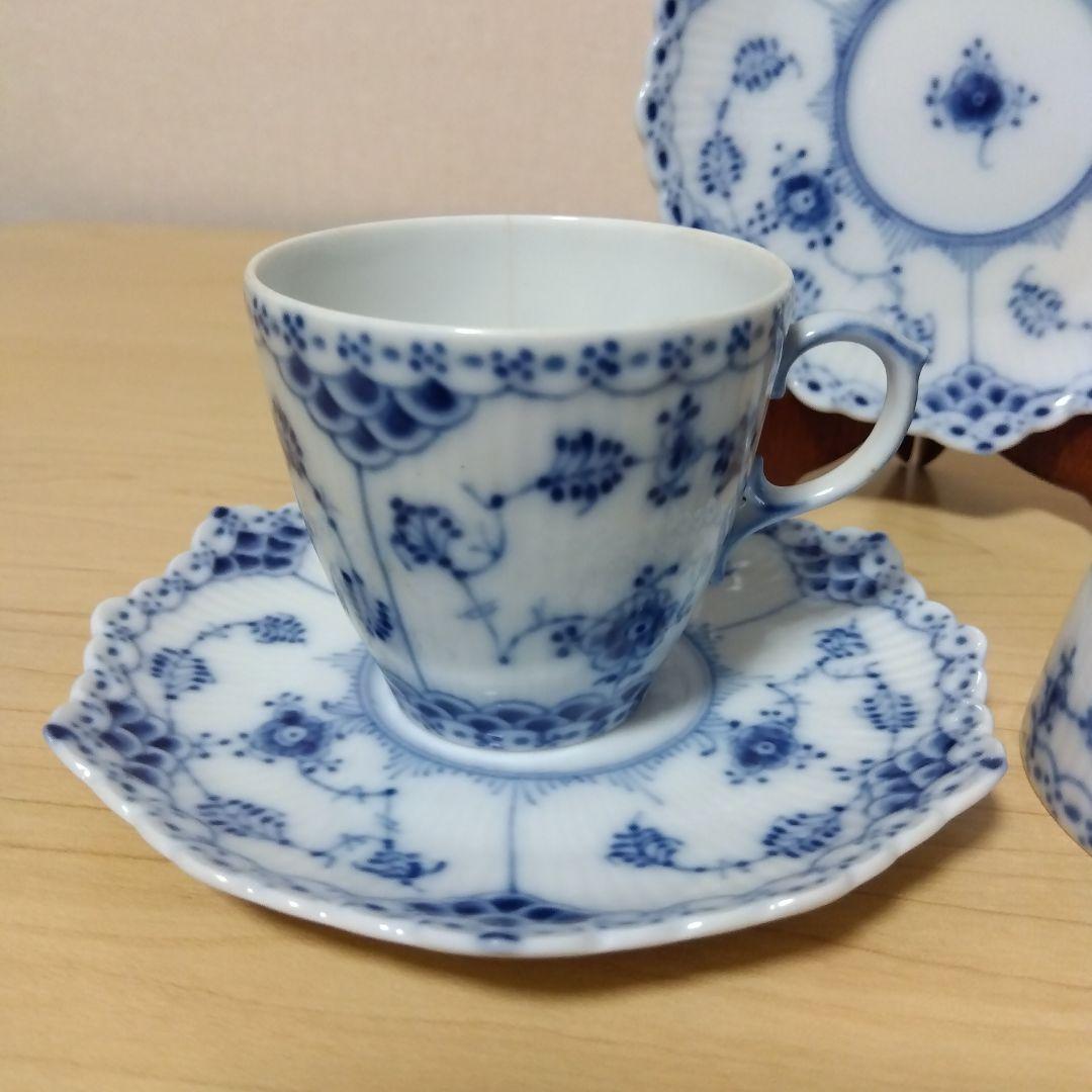 ロイヤルコペンハーゲン ブルーフルーテッド フルレース カップ＆ソーサー　ペア
