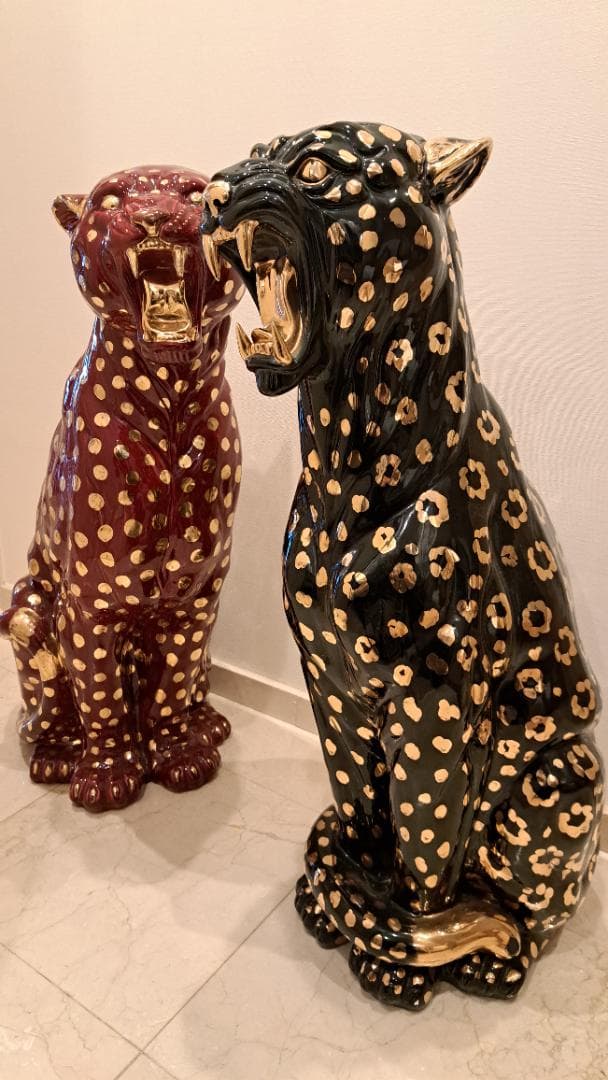 豹(黒)　陶器置物