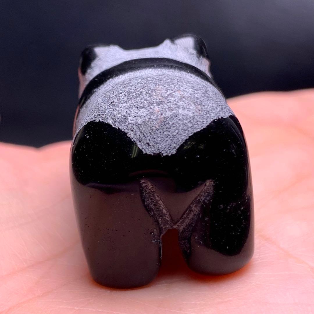 011551  天然黒曜石パンダ置き物、23.1＊39.3ミリ
