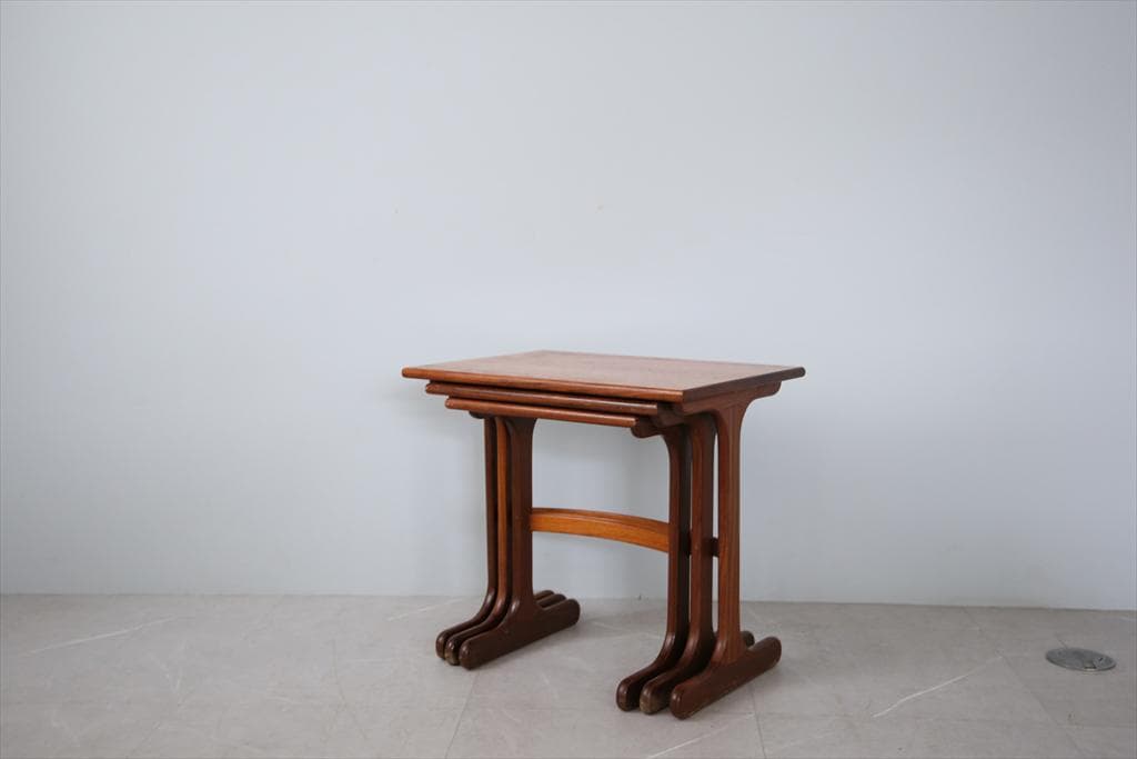 英国アンティークG-PLANジープランネストテーブル3台/収納机91-143-3