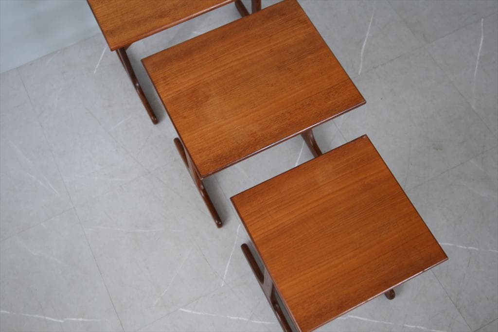 英国アンティークG-PLANジープランネストテーブル3台/収納机91-143-3