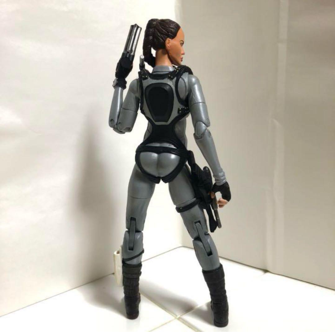 【未開封】 ララ・クラフト TOMB RAIDER フィギュア アメトイ