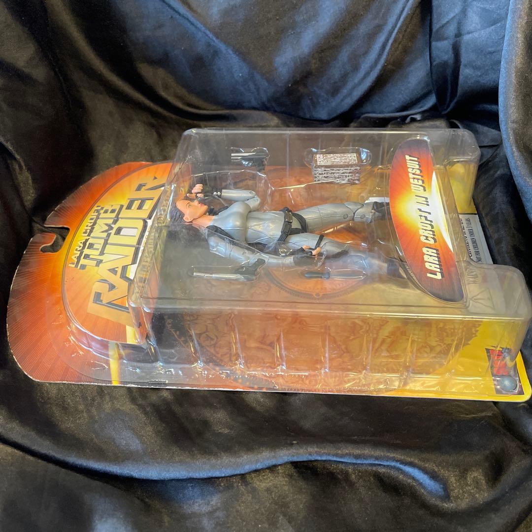 【未開封】 ララ・クラフト TOMB RAIDER フィギュア アメトイ