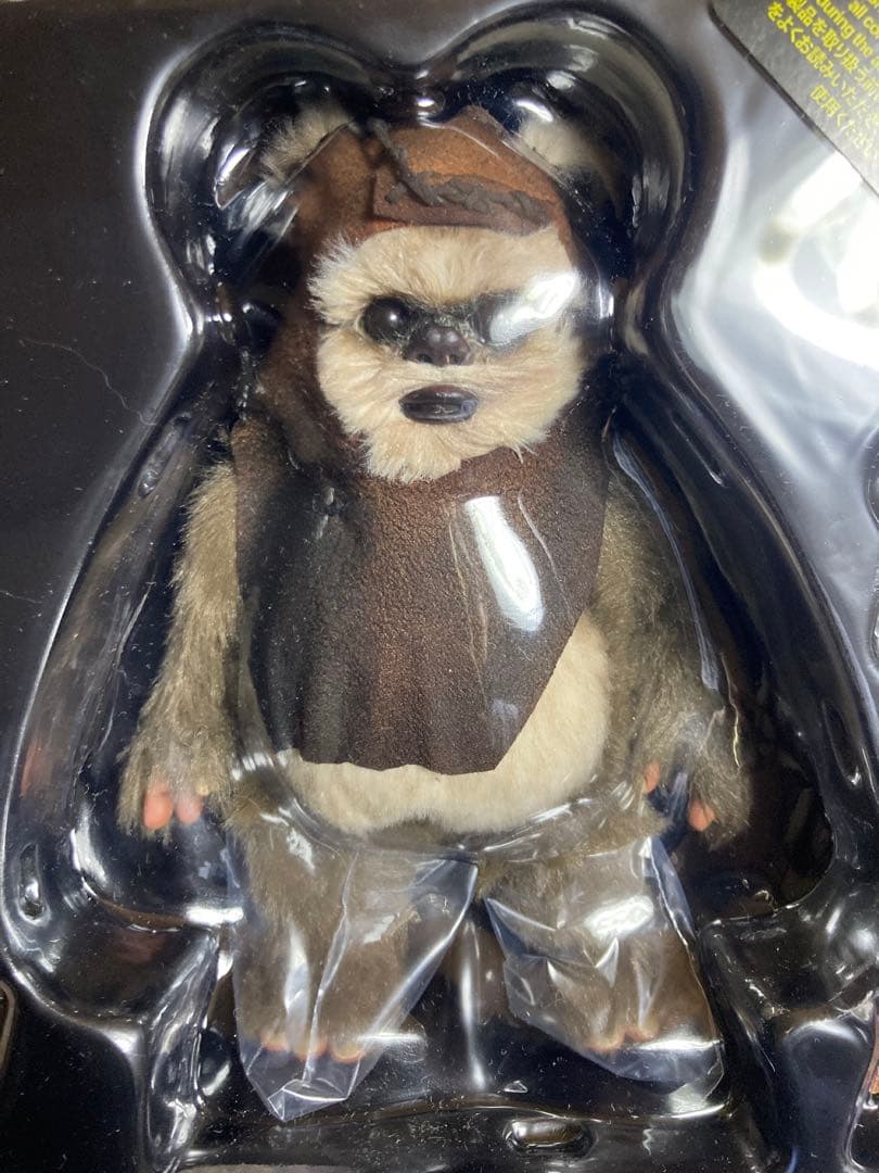 未使用・箱傷み】HOTTOYS スターウォーズ ホットトイズ ウィケット