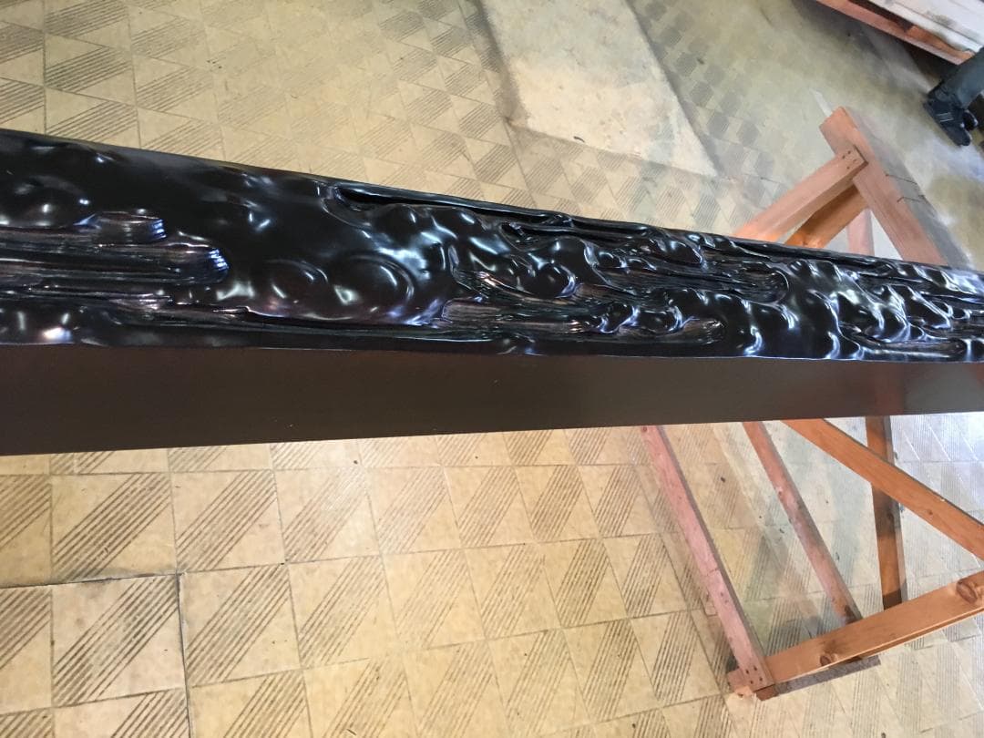 床柱　ブビンガ　彫　4.5寸（13.5ｃｍ）