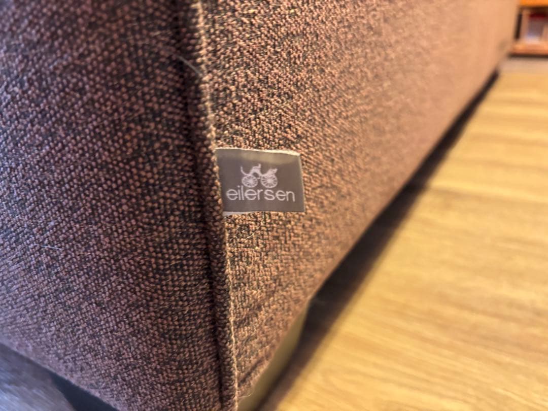 アイラーセン　ブラウンファブリック2.5人掛けソファ