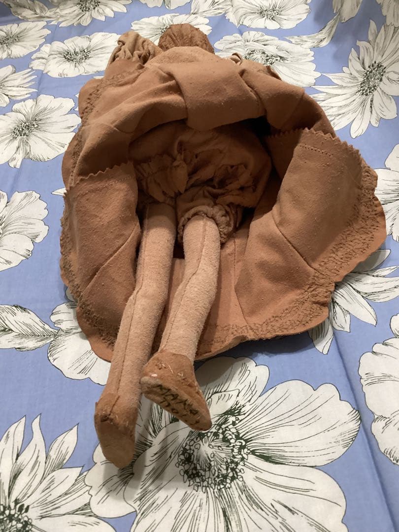 創作人形作家山下昌子　MAKODOLL 未使用　羊革花の装飾 アートドール箱付