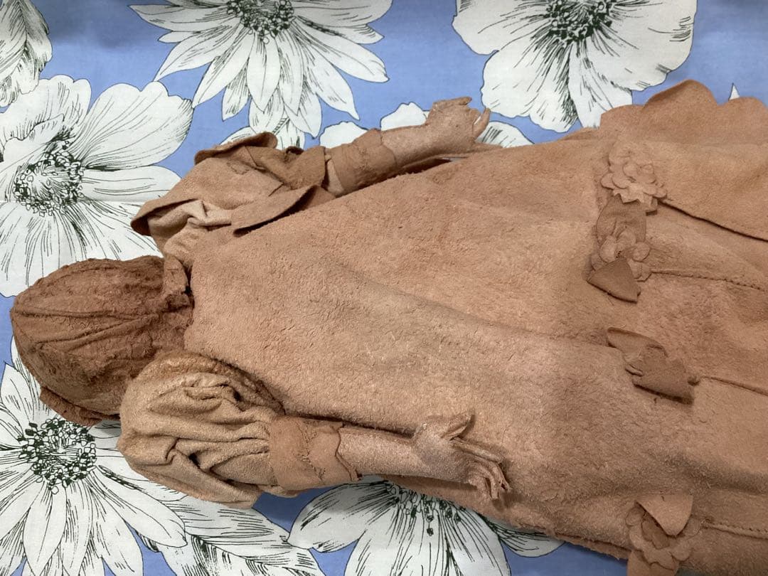 創作人形作家山下昌子　MAKODOLL 未使用　羊革花の装飾 アートドール箱付