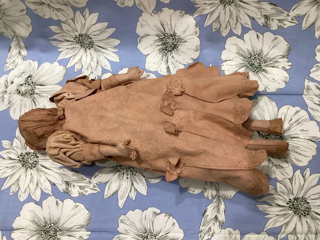 創作人形作家山下昌子　MAKODOLL 未使用　羊革花の装飾 アートドール箱付