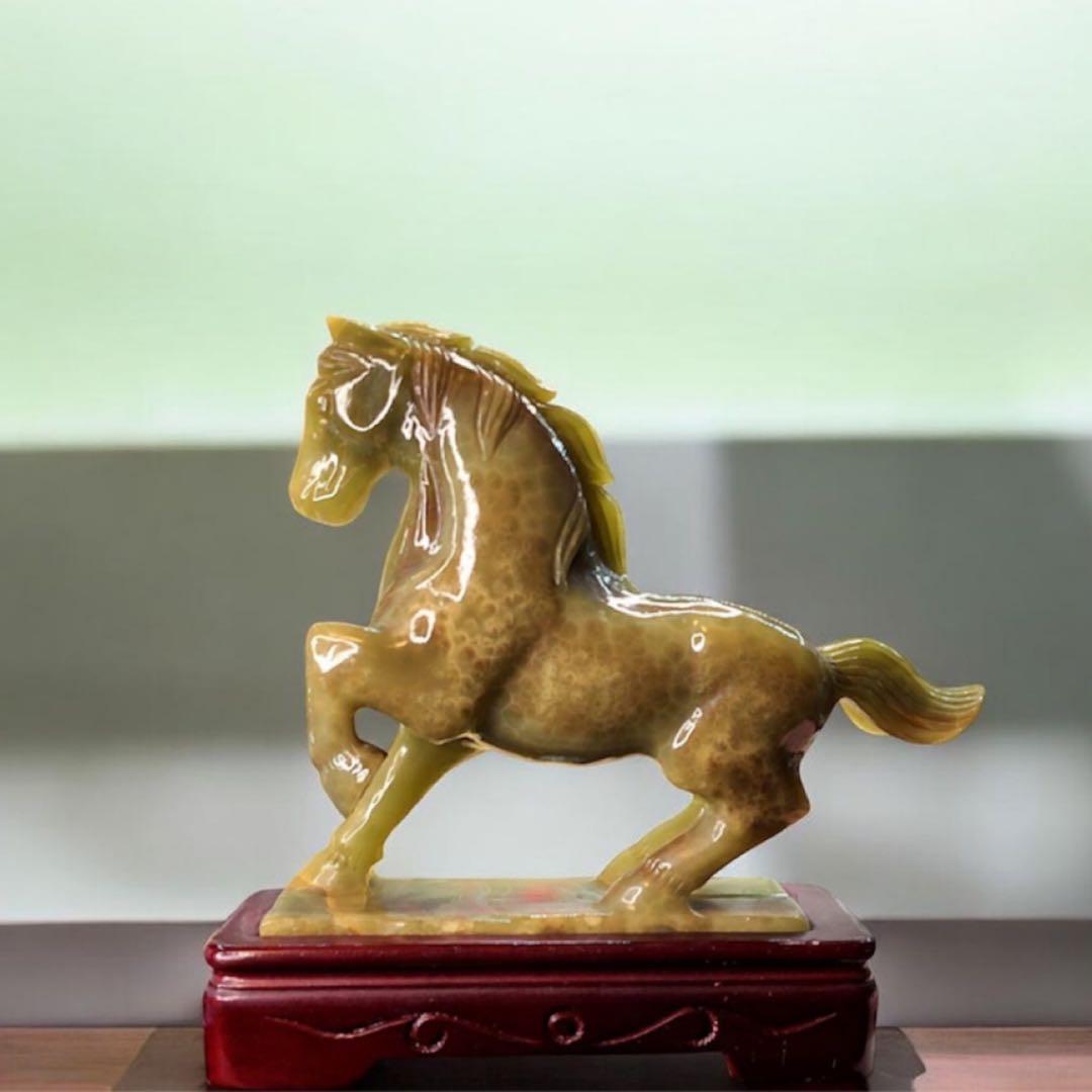 馬の彫刻【蛇紋石】サーペンティン