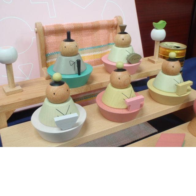 値下げ！在庫放出！●新品♪Puca(プーカ)のひな人形 木製 組み木 お雛様●