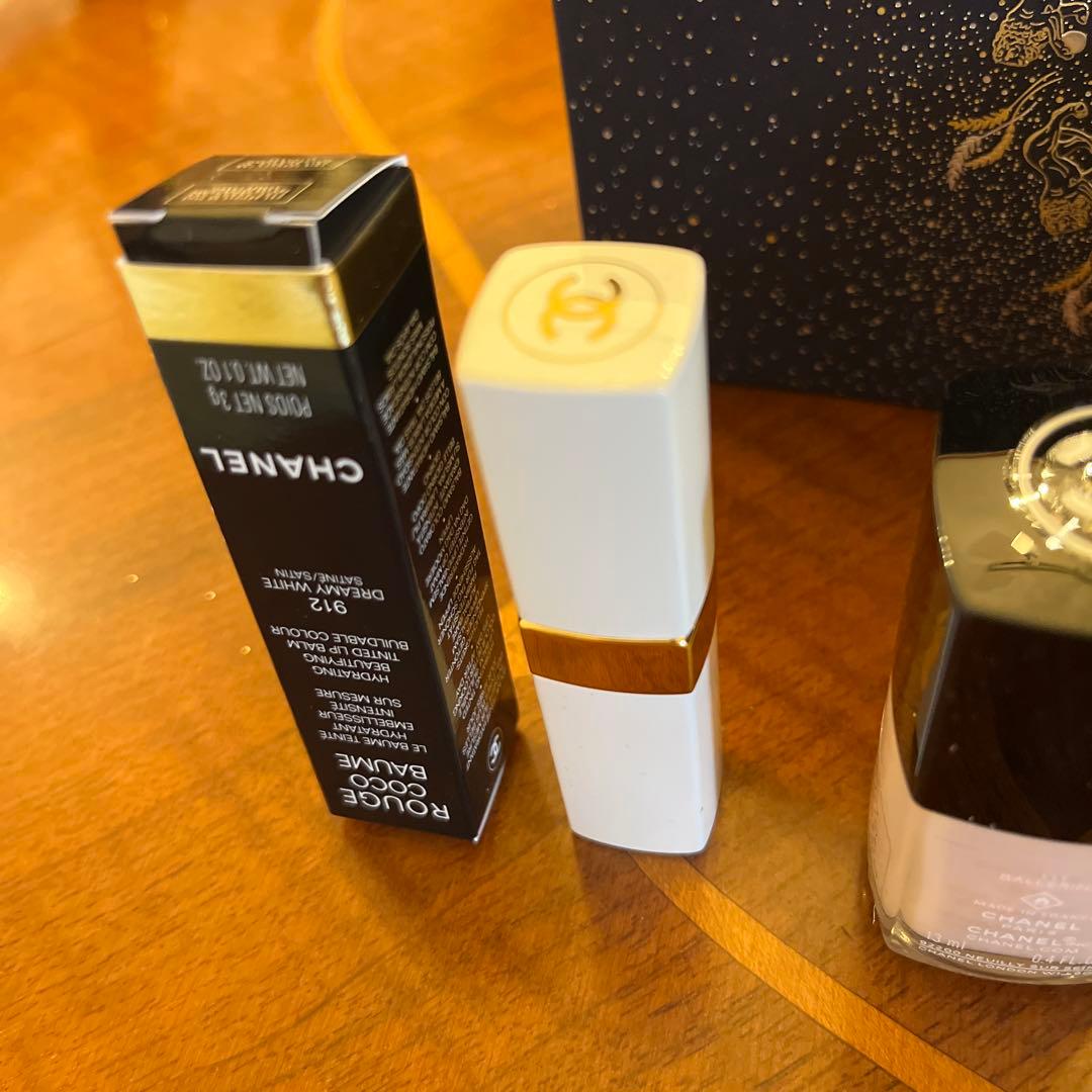 CHANEL クリスマスコフレ2025ハンドクリームネイルリップセット