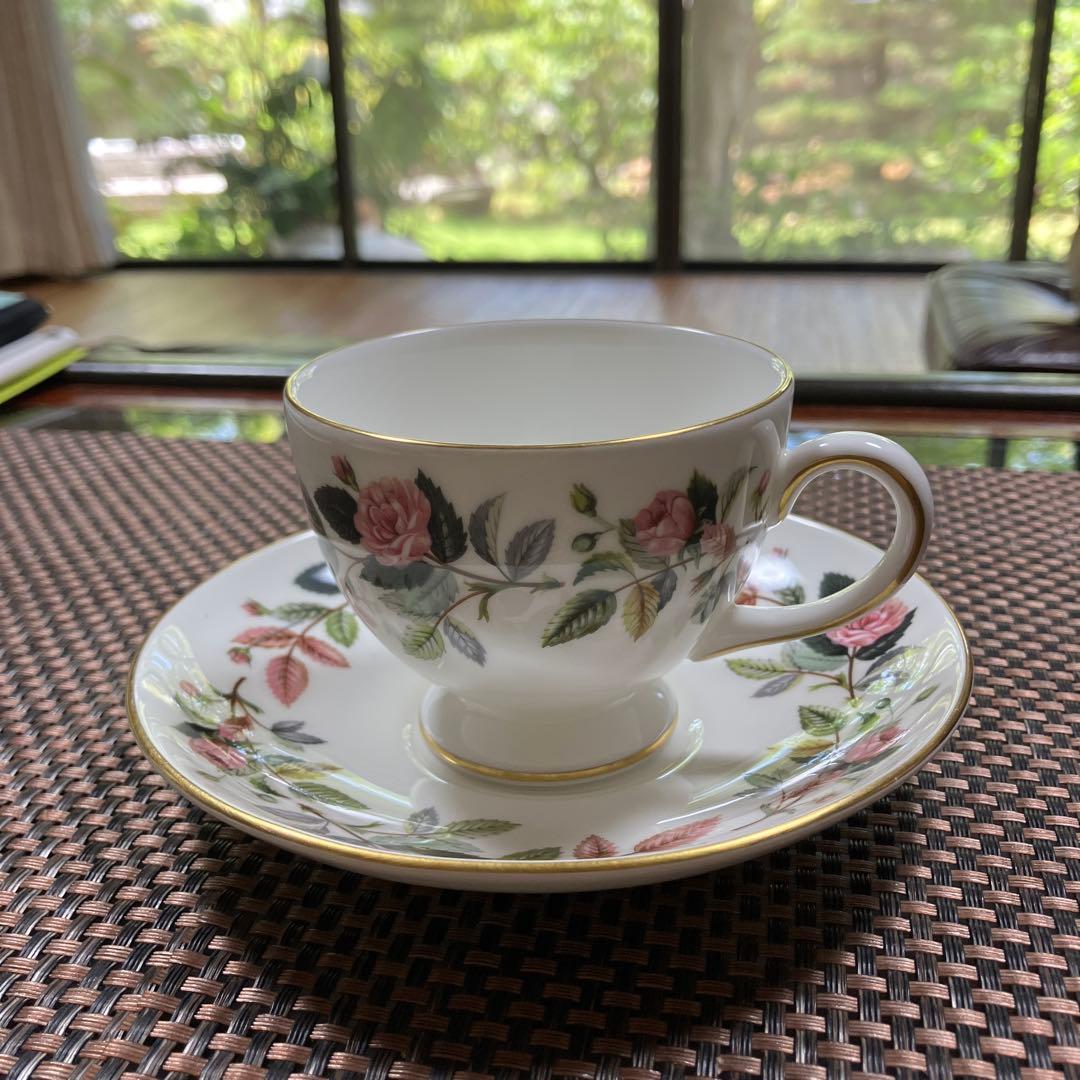 ウエッジウッド ハザウェイローズC&S 美品 - メルカリ