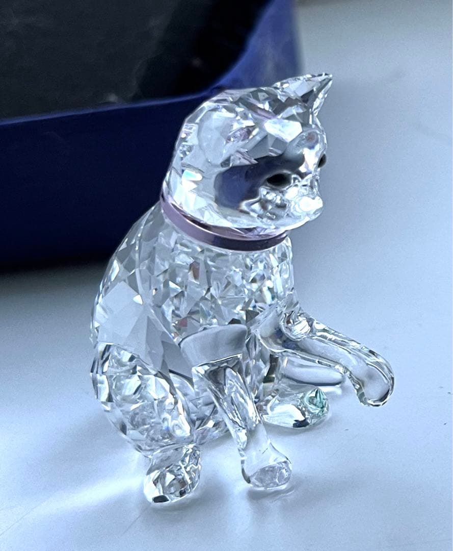 スワロフスキーの猫 - メルカリ