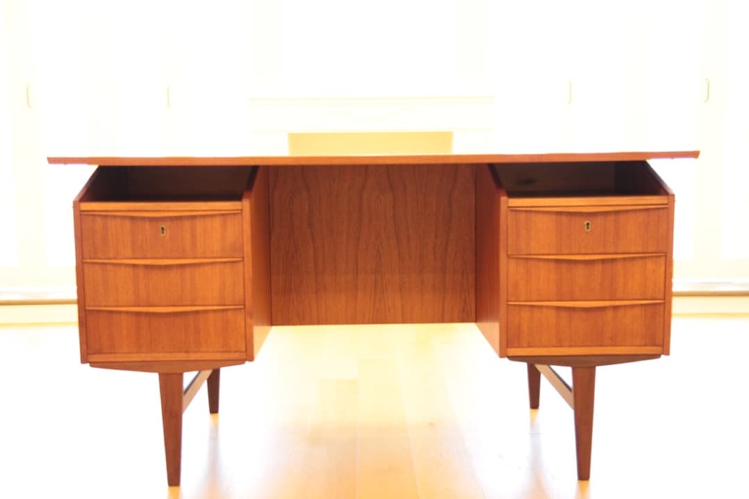 ヴィンテージ（チーク）デスク