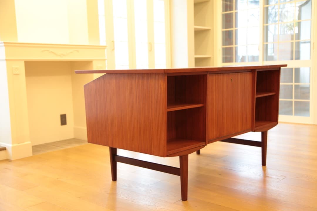 ヴィンテージ（チーク）デスク