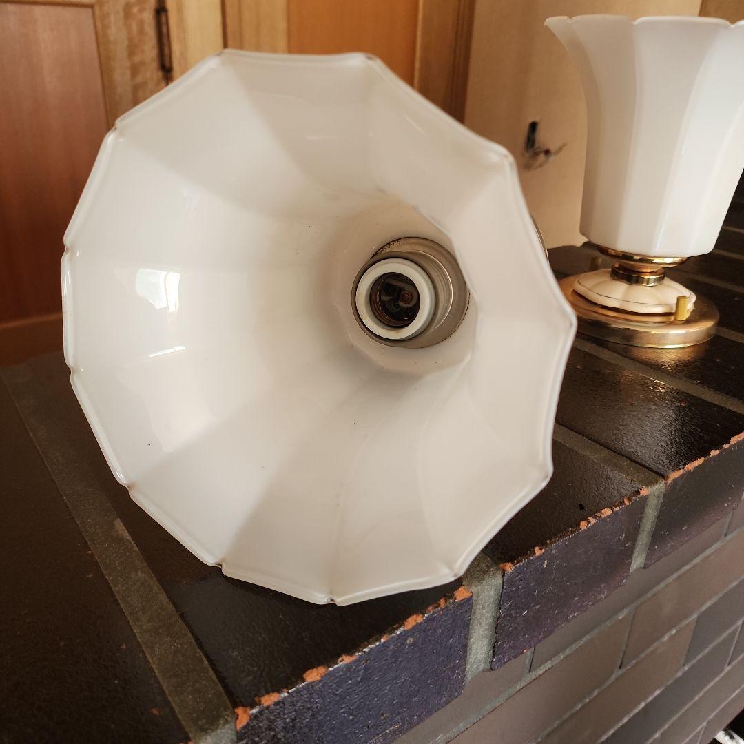 フラワー型シャンデリア ホワイト ゴールド