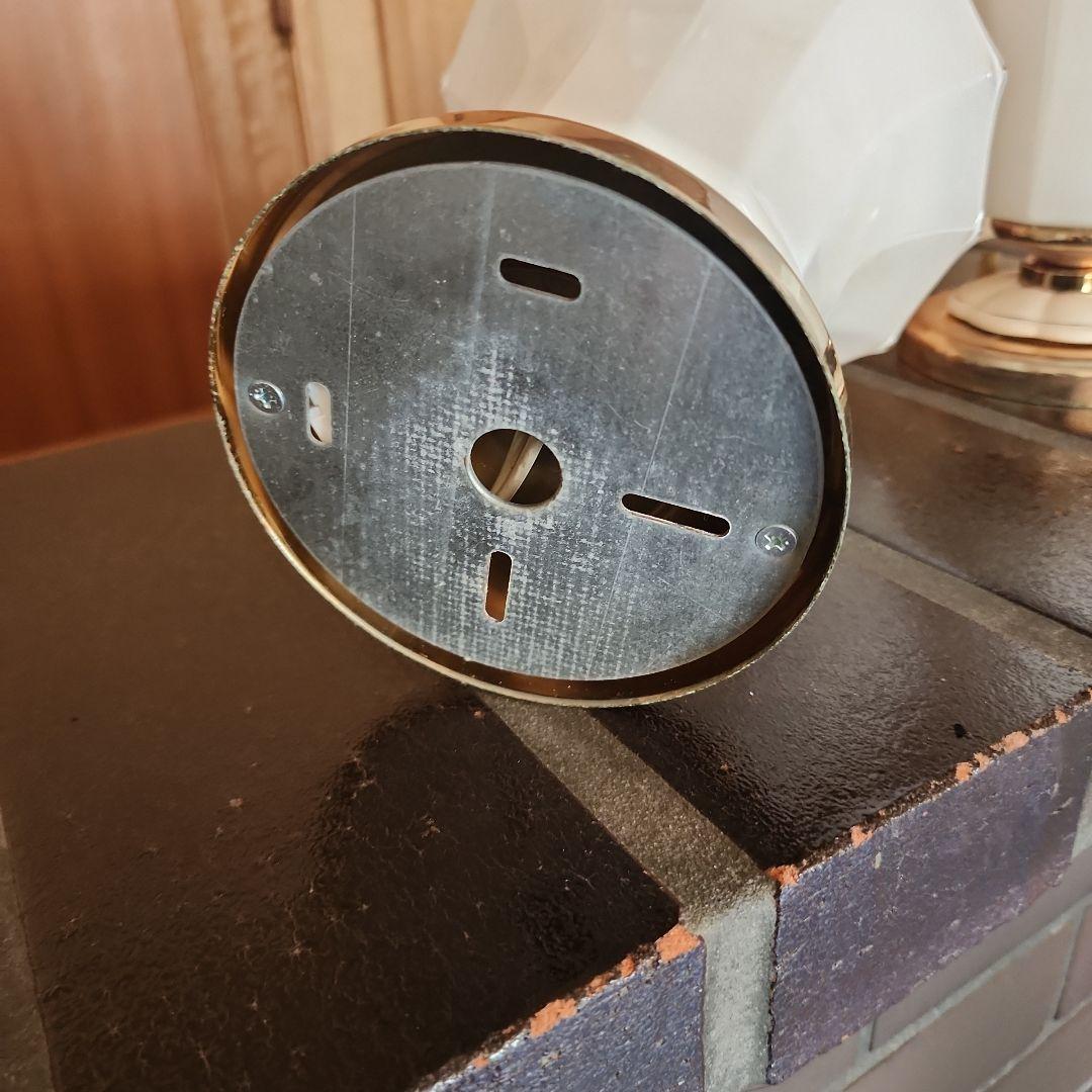 フラワー型シャンデリア ホワイト ゴールド