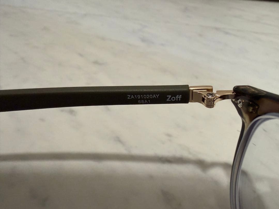 zoff メガネ　CLASSIC 調光レンズブルー