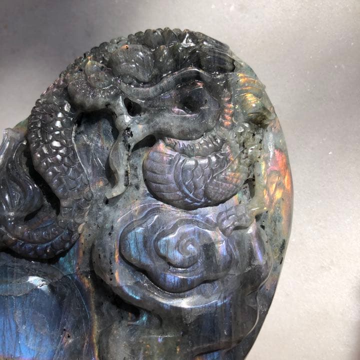 ラブラドライト ドラゴン