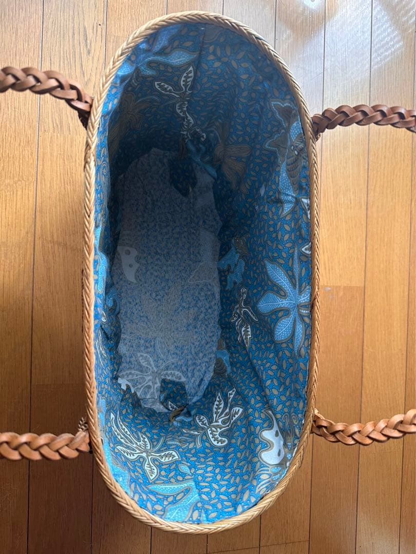 バリ島で買い付け高級アタバック