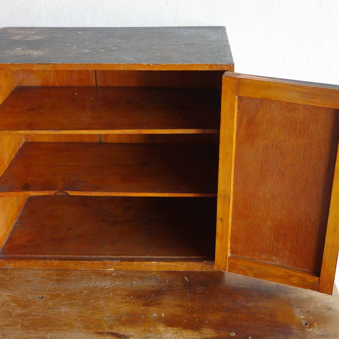 お値下げ！開き扉の棚　スパイスラック