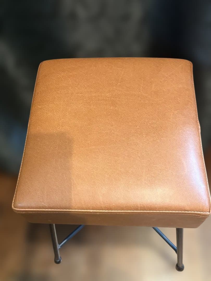 ロータイプ ローフ スツール SIKAKU シカク レザー 本革