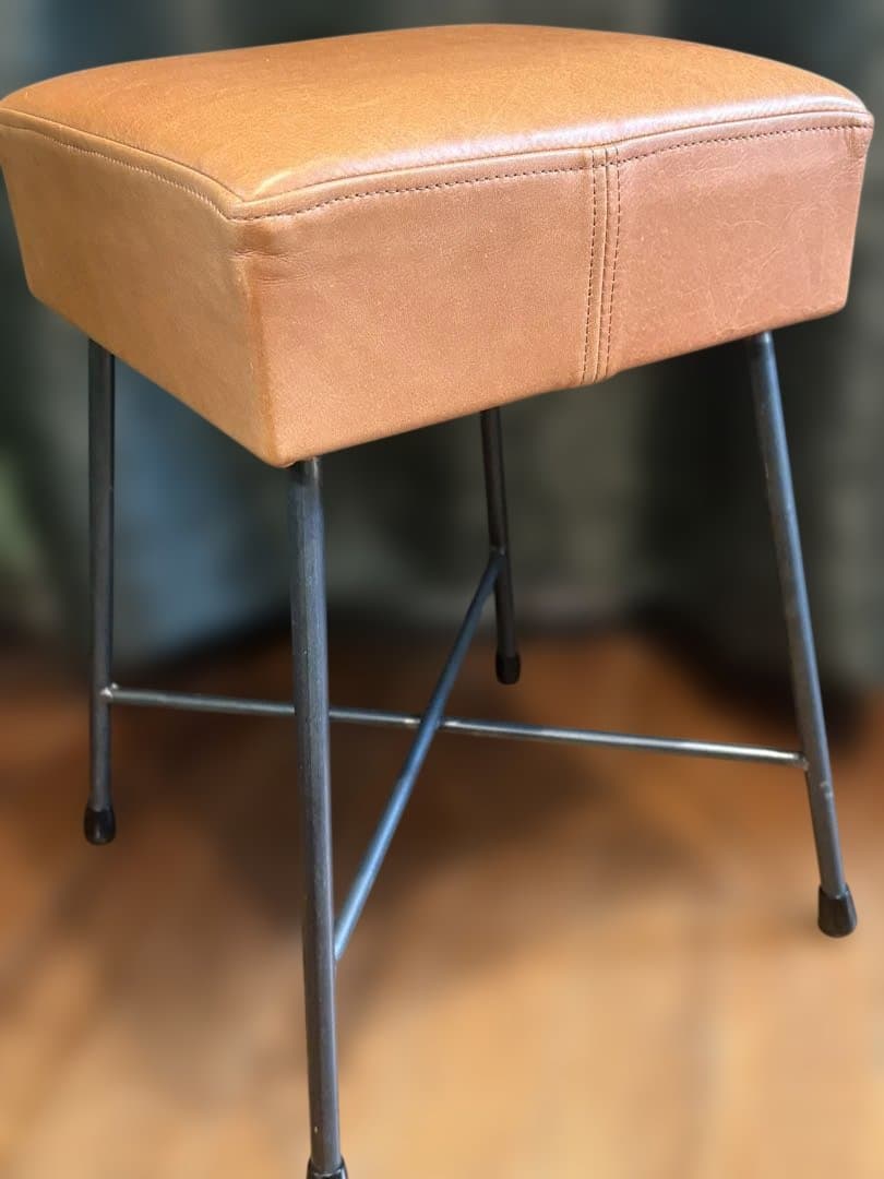 ロータイプ ローフ スツール SIKAKU シカク レザー 本革