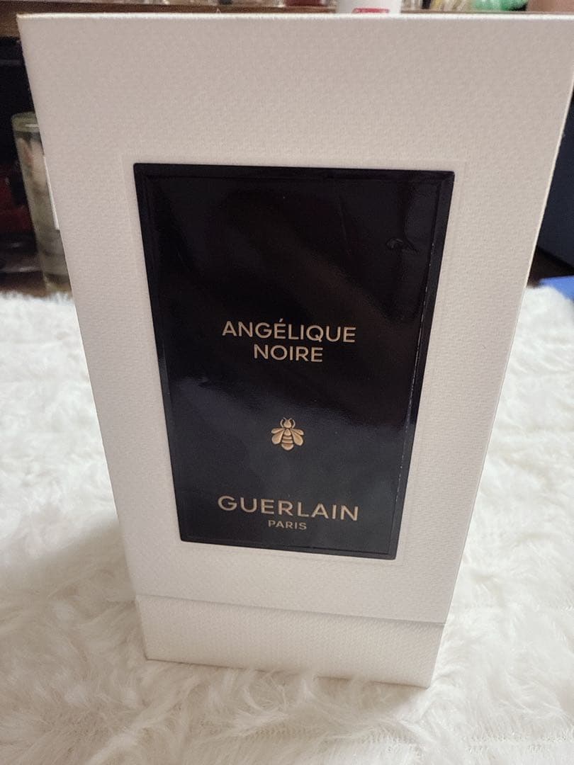 GUERLAIN ANGÉLIQUE NOIRE ボックス付き