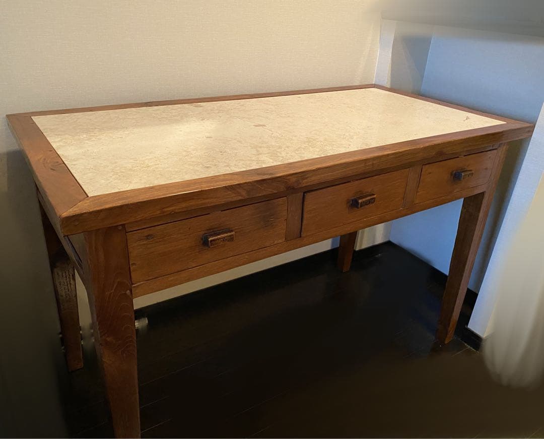 大理石　作業机