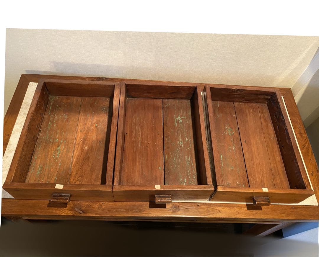 大理石　作業机