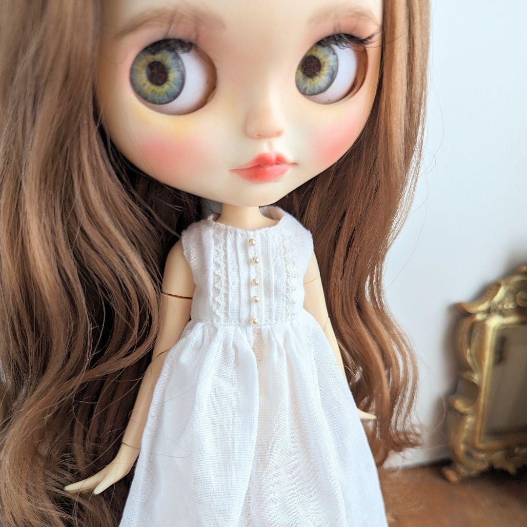 943※ブライスアウトフィット※ガーゼのノースリーブピンタックワンピース