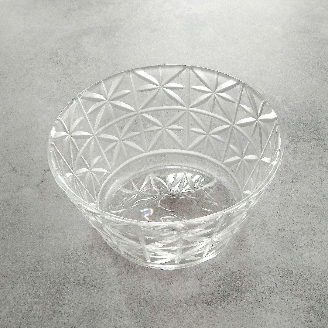 辻和美さん　花　ガラスボウル　切り子