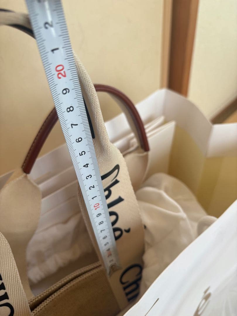 クロエ “woody”ミディアムトートバッグ - メルカリ