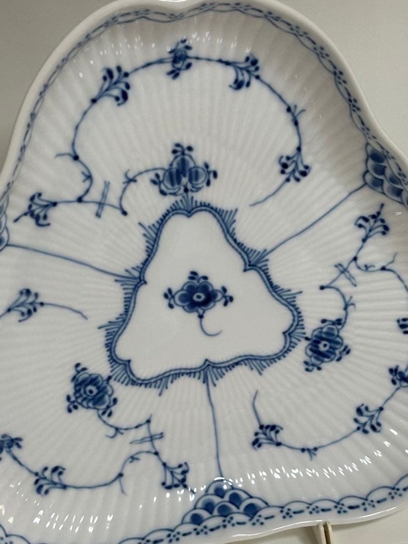 デンマーク製  ブルーフルーテッド　ハーフレース